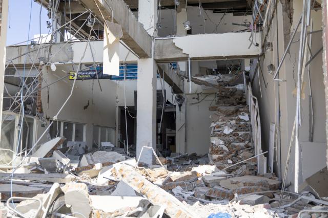 Indonésia eleva para 68 mortos e 213 feridos balanço do sismo de sábado