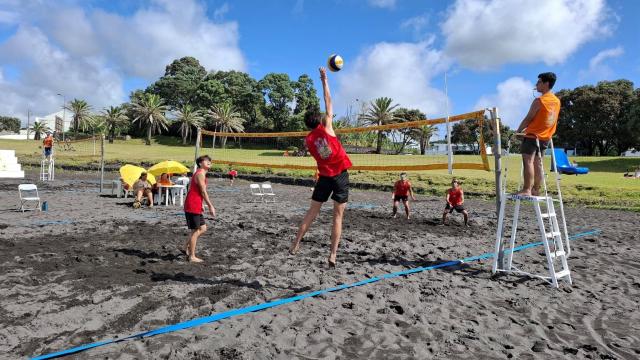 AVSM junta 28 equipas na Praia das Milícias 