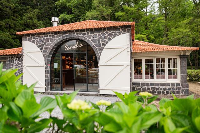 Restaurante Camélia é novo motivo de visita à Lagoa das Furnas