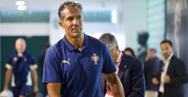 Internacional português Bruno Alves integra equipa técnica de Jorge Jesus