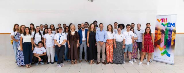 Jovens de São Miguel e Cascais em projeto de empregabilidade 