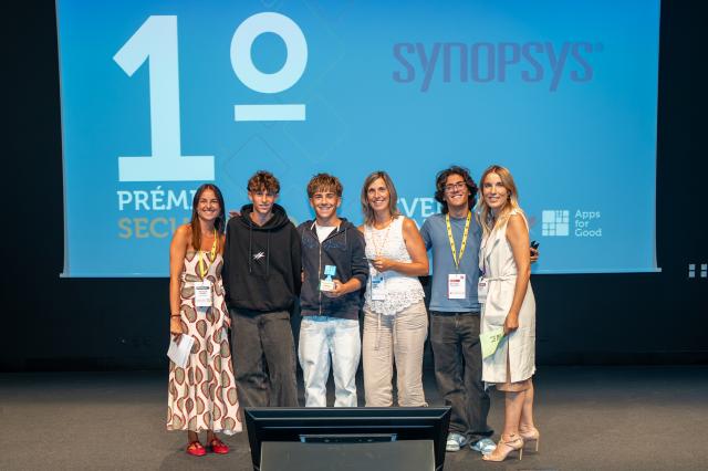 Escolas dos Açores premiadas no Apps for Good