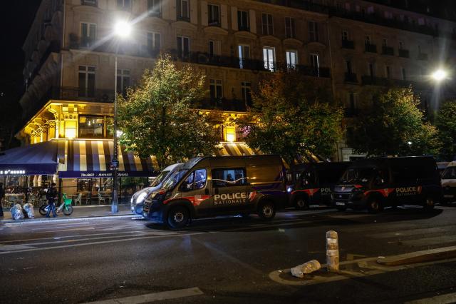 Bruxelas defende direito à manifestação pacífica na UE mas condena incêndios e saques