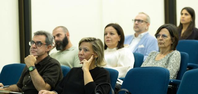 Procuramos culpados quando devíamos procurar respostas