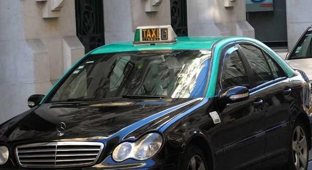 Novas regras para tarifários dos táxis entram em vigor mas taxímetros adaptam-se até janeiro