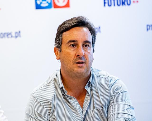 PS/Açores considera “inaceitável” que executivo não revele empresas interessadas na Azores Airlines