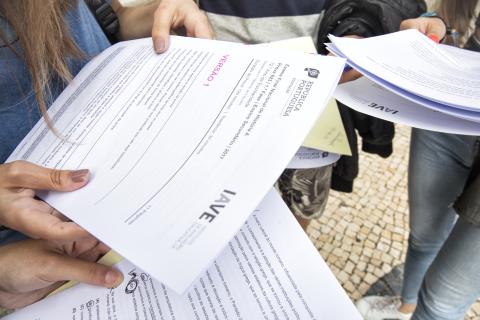 Exames: Escolas dos Açores abertas hoje e no domingo para consulta das provas