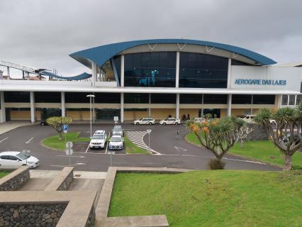 Aerogare Civil das Lajes retoma abastecimento regular de combustível a aeronaves