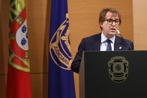 Luís Neves toma posse na segunda-feira como MAI e tem o desafio de reformar a proteção civil