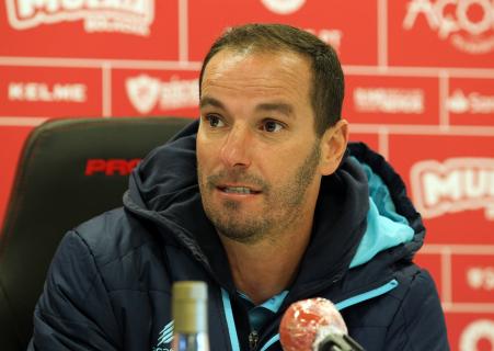 I Liga: Petit quer Santa Clara a “olhar para cima” e a continuar a ganhar