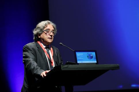 Ricardo Serrão Santos participa no Global Ocean Summit 2026