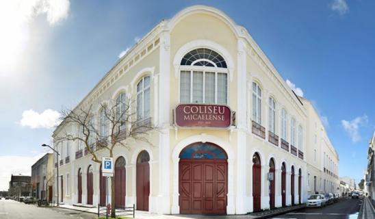 Mariza atua na Festa do Emigrante no Coliseu Micaelense