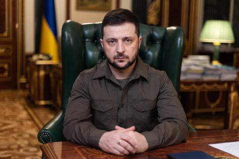 Ucrânia: Zelensky conversa por telefone com negociadores de Kiev e enviados dos EUA