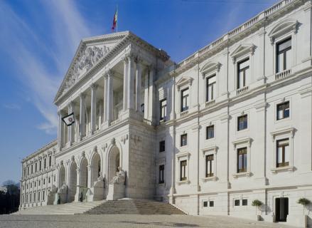 OE2026: Parlamento debate 2.ª e 3.ª feira proposta com aprovação garantida na generalidade