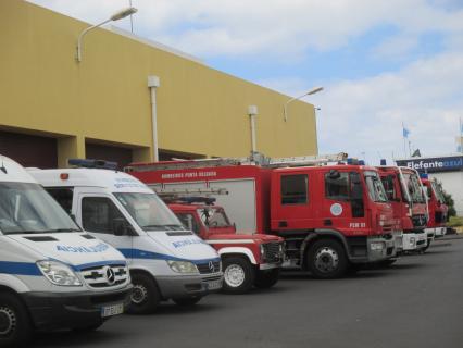 Bombeiros com aumento de 30 incêndios em mais de 250 fogos registados em 2025