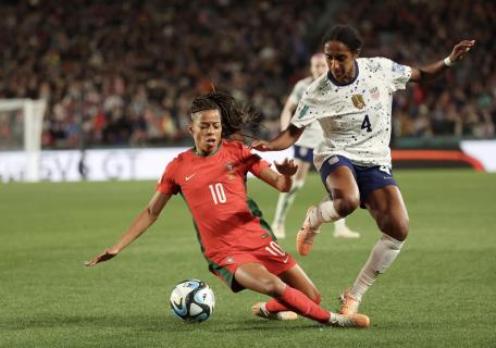 Seleção feminina de futebol perde com os EUA depois de triunfo histórico