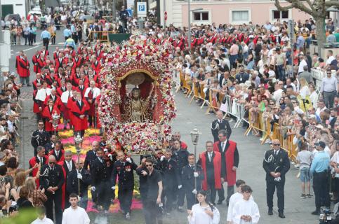 PSP aumenta presença na via pública nas festas do Santo Cristo dos Milagres em Ponta Delgada