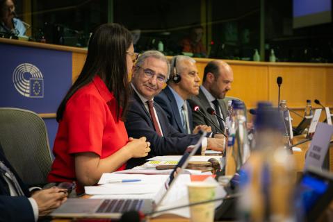 Bolieiro diz que “vazios de ação” da UE podem ser ameaças ao projeto europeu