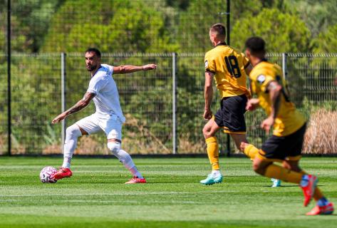 Santa Clara vence Wolverhampton por 2-1 em jogo particular
