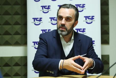 Ordem dos Médicos propõe incentivos para trazer profissionais emigrados ao SNS 
