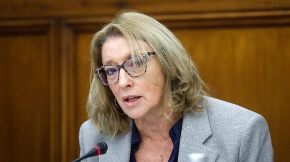 Ministra do Trabalho não se compromete com data para levar lei laboral ao parlamento 