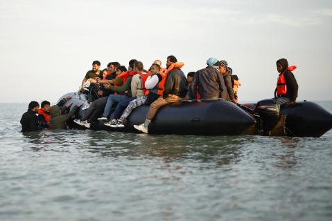 53 mortos ou desaparecidos em naufrágio ao largo da Líbia