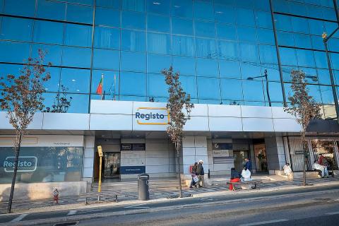 Sindicato dos Registos denuncia falhas no sistema informático e pede medidas urgentes