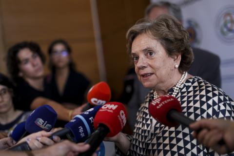 MAI admite que "correu mal" introdução de novas regras nos aeroportos