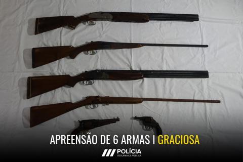 Aprendidas armas de fogo  em Santa Cruz da Graciosa