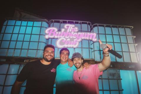 The Bubblegum Club: projeto musical mistura nostalgia, pop e festa na Ilha Terceira