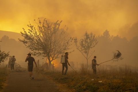 Espanha continua com 12 fogos por controlar mas evolução é favorável