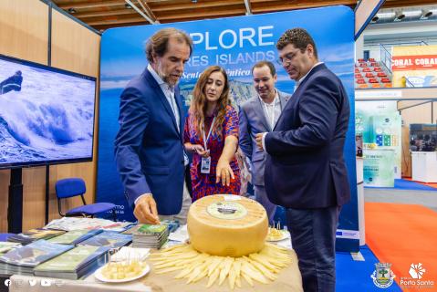 Região promove relações comerciais e turísticas no Porto Santo
