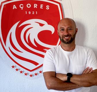 Técnico setubalense quer “potenciar” atletas para o futebol profissional 