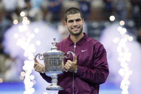 Carlos Alcaraz regressa a número um do mundo após vencer US Open