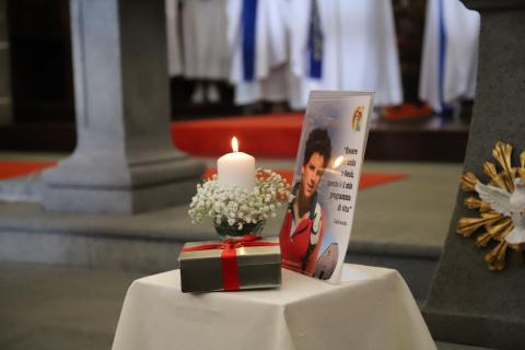 Água Retorta tem a primeira relíquia do Santo Carlo Acutis nos Açores 