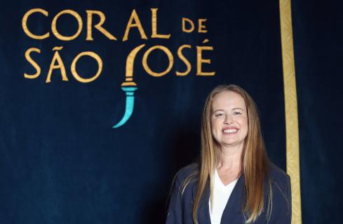 “Inexplicavelmente sinto-me com raízes aqui sem as ter efetivamente”