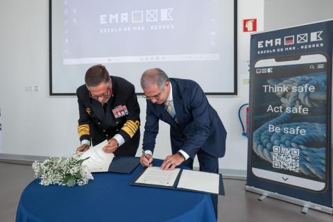 Açores e Marinha estabelecem bases para operação do navio Azores Ocean