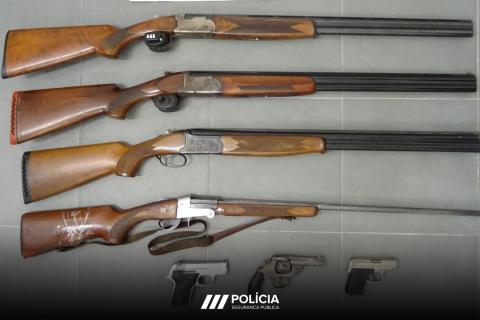  PSP apreende armas de caça e de fogo em São Miguel