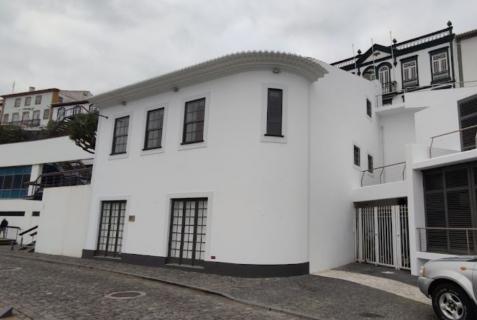 Oficina d’Angra inaugura exposição de presépios “Menino Mija” na Casa do Sal