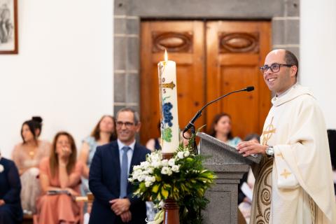 “Numa ilha ninguém vive sozinho: para as coisas acontecerem, precisamos sempre uns dos outros”