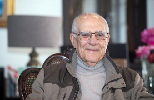 Vasco Garcia defende que parlamento fixe financiamento da Universidade dos Açores