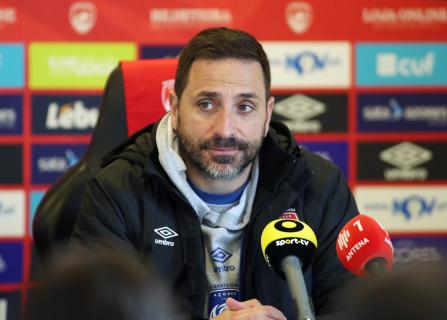 Vasco Matos e Santa Clara rescindem contrato