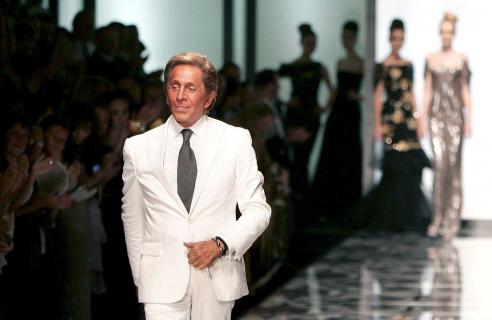 Valentino "gigante da moda" morre aos 93 anos 