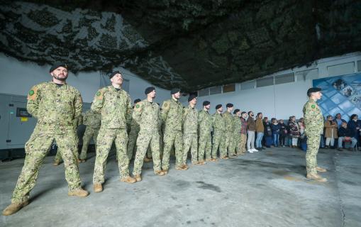 De regresso aos Açores militares celebram missão cumprida na Roménia