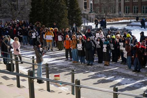 Enviado de Trump promete “lei e ordem” após mortes em Minneapolis