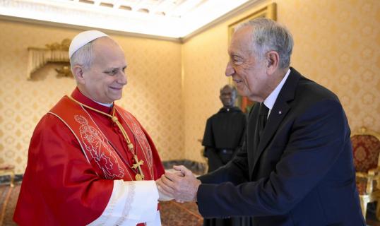 Marcelo descreve Papa Leão XIV como "superiormente inteligente" e muito racional" 