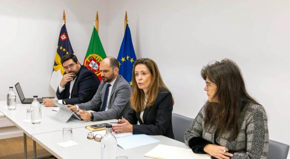 Governo dos Açores disponibiliza 3M para formação no setor privado