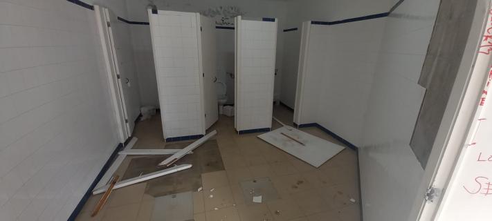 Casas de banho na Lomba da Maia vandalizadas