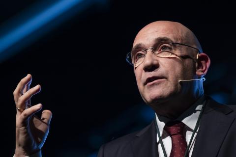 Passos diz que não é candidato “a coisíssima nenhuma” e se vier a ser será por "imperativo de consciência" 