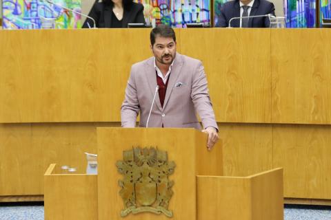 IL/Açores lamenta “divisões” entre açorianos e ilhas fomentadas por políticos